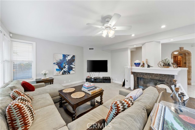 3056 Giant Forest, Chino Hills CA: https://media.crmls.org/medias/b6c4b7b3-7fe9-40ad-a724-2a393284e8ab.jpg