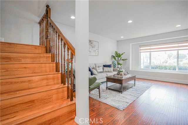 Detail Gallery Image 10 of 45 For 17721 Norwalk #11,  Artesia,  CA 90701 - 3 Beds | 2/1 Baths