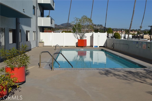 Detail Gallery Image 41 of 55 For 1155 N Brand Bld #1101,  Glendale,  CA 91202 - 3 Beds | 2 Baths