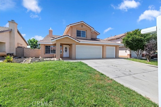 Detail Gallery Image 2 of 40 For 27541 Vanilla Ct, Menifee,  CA 92585 - 5 Beds | 3 Baths