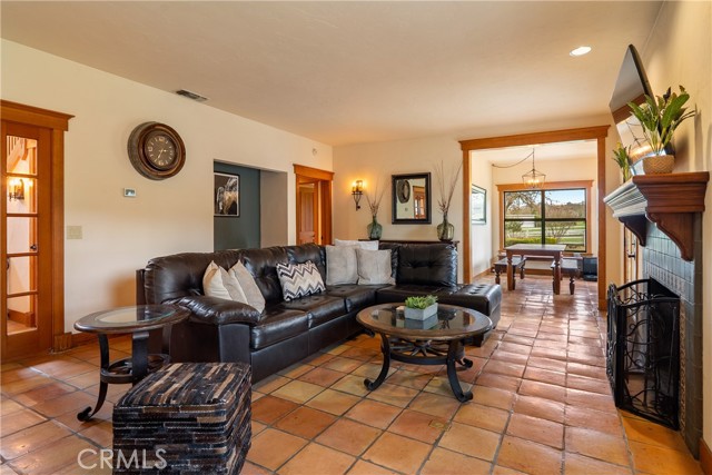 Detail Gallery Image 15 of 66 For 805 Spring Creek Way, Templeton,  CA 93465 - 4 Beds | 3/1 Baths