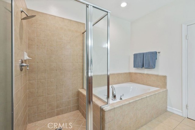 Detail Gallery Image 10 of 26 For 1905 Rockefeller Ln a,  Redondo Beach,  CA 90278 - 3 Beds | 3 Baths