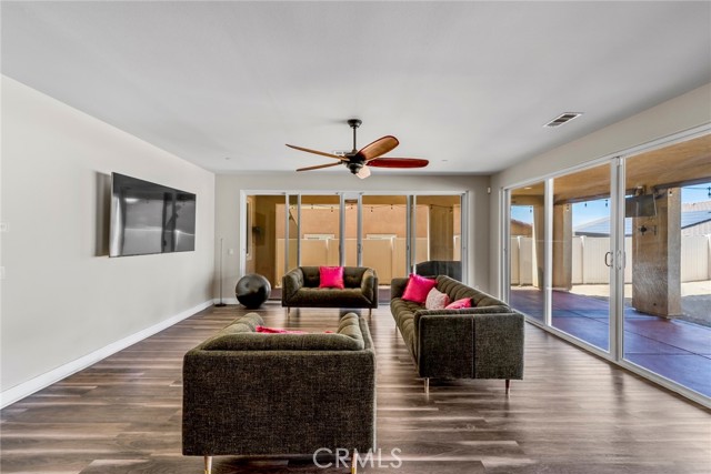 Detail Gallery Image 2 of 75 For 1673 Cirrus Way, Beaumont,  CA 92223 - 6 Beds | 4 Baths
