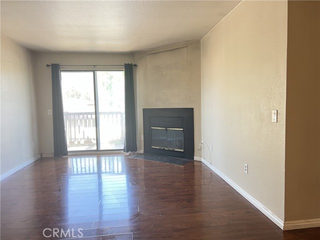 Detail Gallery Image 5 of 14 For 1265 Kendall Dr #1712,  San Bernardino,  CA 92407 - 2 Beds | 2 Baths