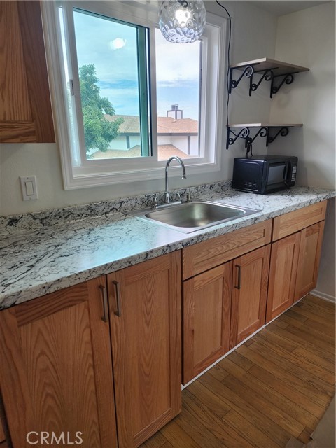 Detail Gallery Image 2 of 20 For 34288 Camino El Molino #B,  Dana Point,  CA 92624 - 2 Beds | 2 Baths