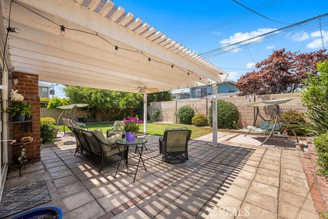 815 Marvista S Avenue, Seal Beach CA: https://media.crmls.org/medias/b6cb355d-5a25-4fd2-ad3b-e4fe6054d2bb.jpg