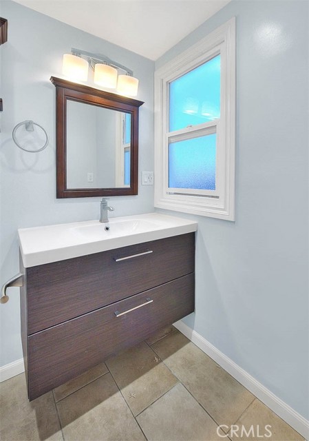 Detail Gallery Image 14 of 21 For 5720 Capeswood, Rancho Palos Verdes,  CA 90275 - 4 Beds | 2 Baths