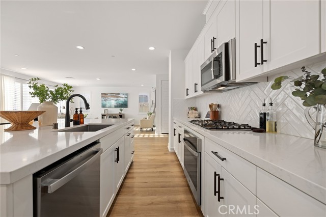 29413 Artillery Circle, Menifee CA: https://media.crmls.org/medias/b6cc86ad-175e-4d84-9893-645ad7e00449.jpg