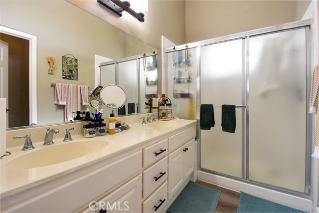 23898 Via Pamilla, Murrieta CA: https://media.crmls.org/medias/b6ceb5d1-33e8-4a9e-a09c-a150e52c0459.jpg