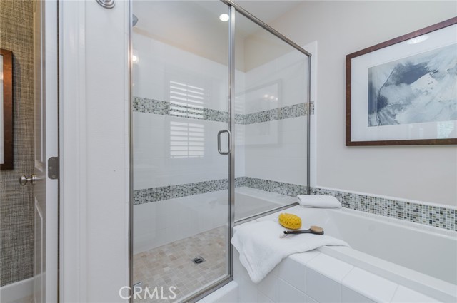 Detail Gallery Image 36 of 40 For 144 Velvet Flower, Irvine,  CA 92620 - 3 Beds | 3 Baths