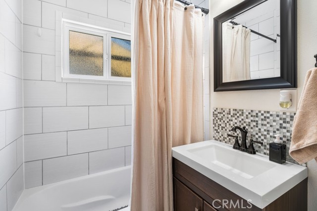 Detail Gallery Image 13 of 21 For 35168 Mountain View St, Yucaipa,  CA 92399 - 3 Beds | 1 Baths