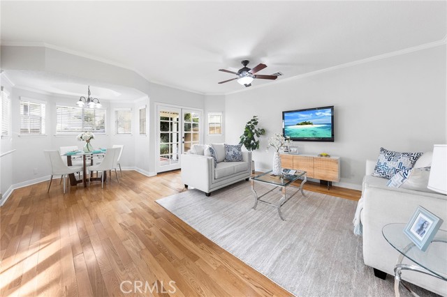 338 Laurel Avenue, Arcadia CA: https://media.crmls.org/medias/b6ceed8a-8581-48df-94b2-0c805ccfeafb.jpg