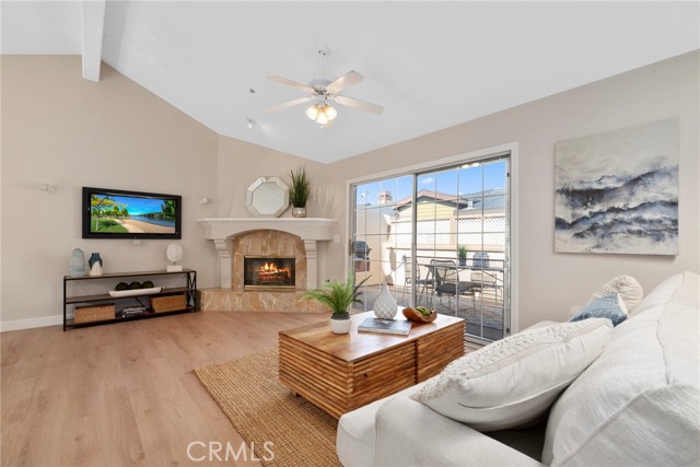 2514 Gates Avenue, Redondo Beach, California 90278, 3 Bedrooms Bedrooms, ,2 BathroomsBathrooms,Residential,Sold,Gates,SB22086525