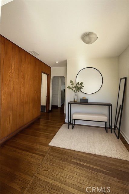 10563 Las Lunitas Avenue, Tujunga CA: https://media.crmls.org/medias/b6cf3e86-acbb-4d3b-8cfe-63b4cc6f90f4.jpg