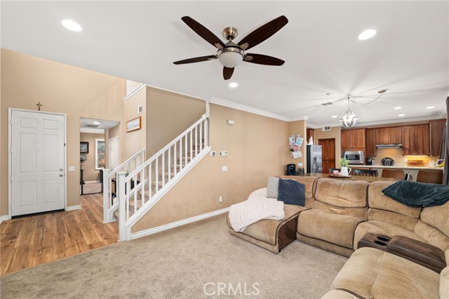 Detail Gallery Image 3 of 52 For 16422 Empire Lakes Ct, Fontana,  CA 92336 - 4 Beds | 2/1 Baths