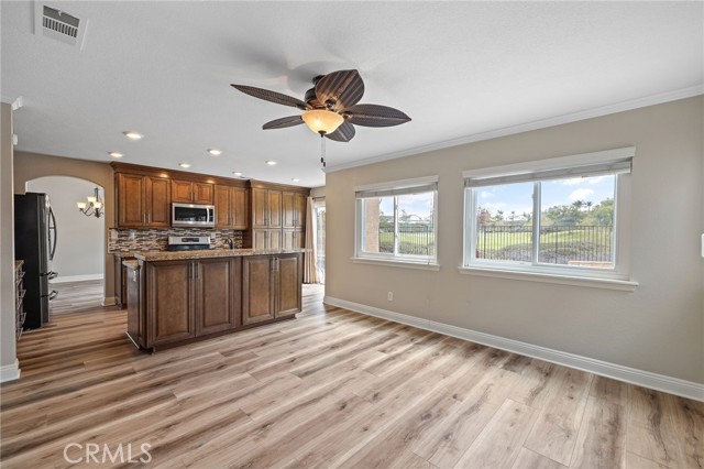 Detail Gallery Image 18 of 38 For 39750 Avenida Miguel Oeste, Murrieta,  CA 92563 - 5 Beds | 3 Baths