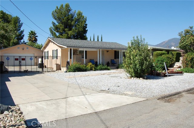 4218 Cedar Dr, San Bernardino, CA 92407