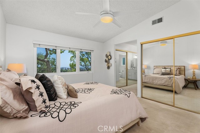 27992 Via Chocano, Mission Viejo CA: https://media.crmls.org/medias/b6d1c225-355e-4cac-a4b6-4214cc6e25bb.jpg