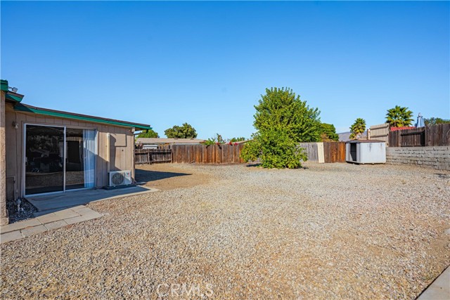 Detail Gallery Image 22 of 26 For 2222 Cristobal Ave, Hemet,  CA 92545 - 2 Beds | 2 Baths