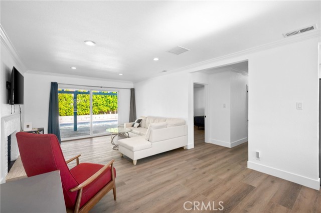 Detail Gallery Image 6 of 33 For 3760 E Calle San Antonio, Palm Springs,  CA 92264 - 3 Beds | 3 Baths