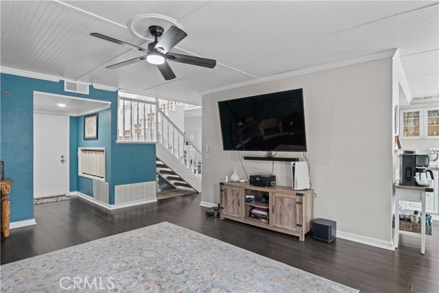 Detail Gallery Image 17 of 37 For 2531 Radford Ct, Simi Valley,  CA 93063 - 4 Beds | 2/1 Baths