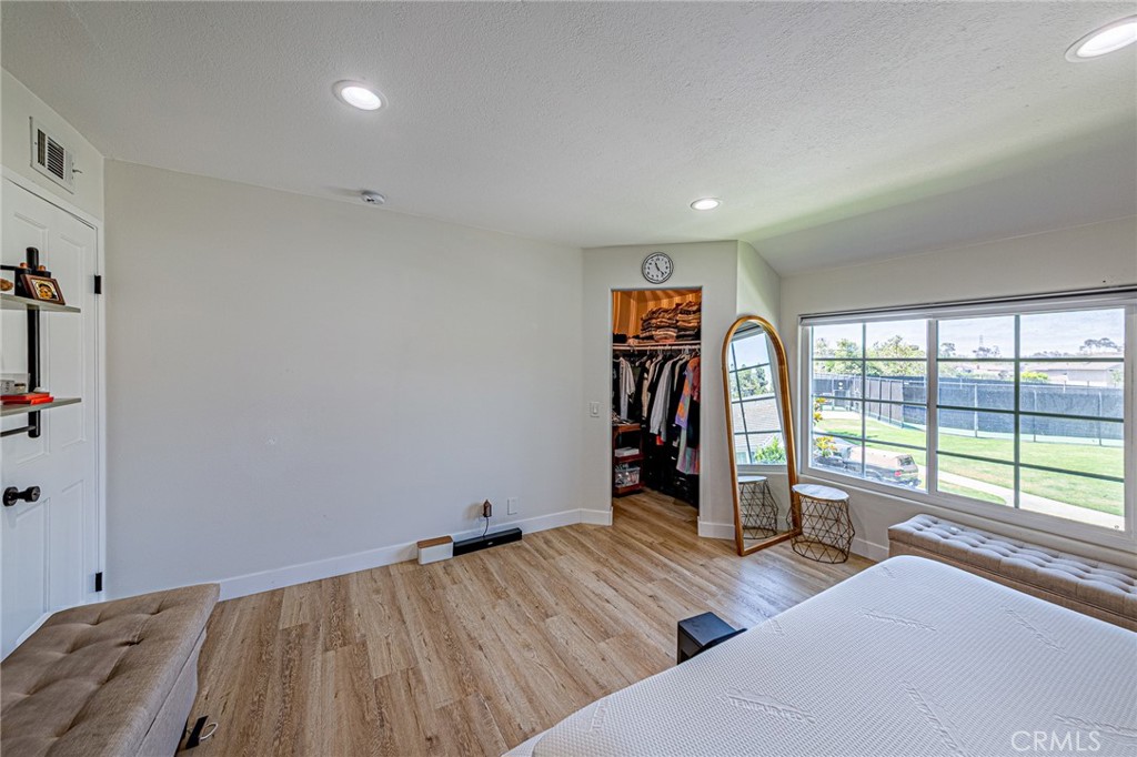 B6d38e1e 7baf 4c92 990b 21fa1d85d5d3