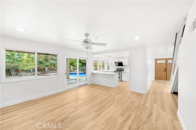 1643 Bronze Knoll Road, Diamond Bar CA: https://media.crmls.org/medias/b6d3a239-8fa1-41dc-9003-0f93bc28ad4b.jpg
