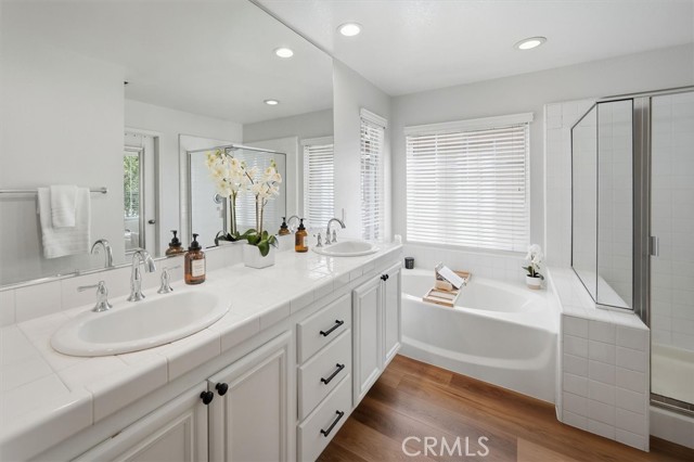 Detail Gallery Image 22 of 41 For 23361 Pike, Valencia,  CA 91355 - 4 Beds | 3 Baths