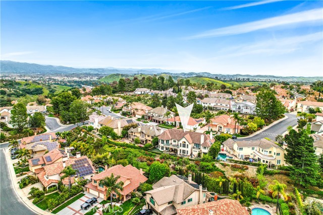 Detail Gallery Image 48 of 67 For 28841 Glen Ridge, Mission Viejo,  CA 92692 - 5 Beds | 4/1 Baths