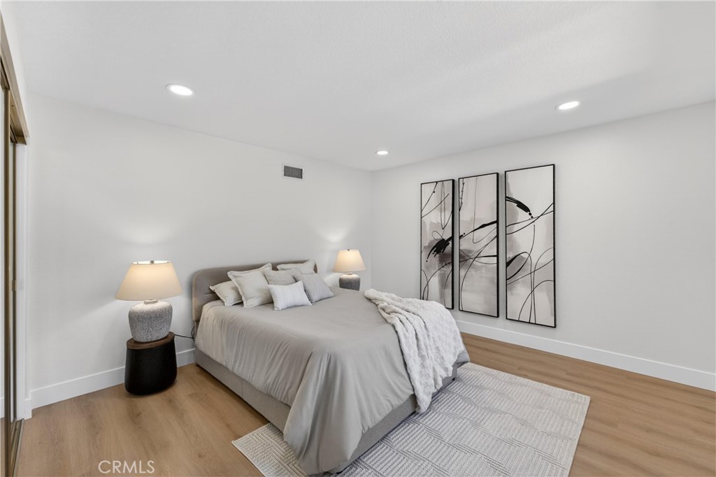 MLS #OC26093723 image #33