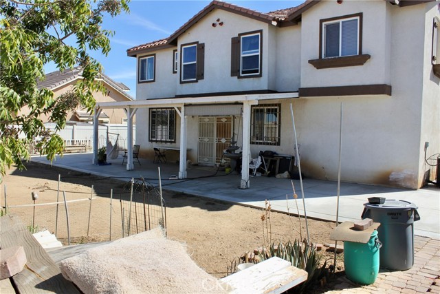 Detail Gallery Image 43 of 49 For 1227 Ayris Ave, Palmdale,  CA 93550 - 5 Beds | 2/1 Baths