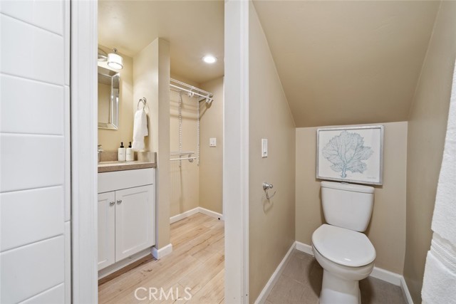 1185 E Foothill Boulevard, San Luis Obispo CA: https://media.crmls.org/medias/b6d566f1-b4c4-437e-8111-17454c822911.jpg