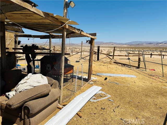 Detail Gallery Image 6 of 12 For 77655 Two Mile Rd, Twentynine Palms,  CA 92277 - – Beds | – Baths