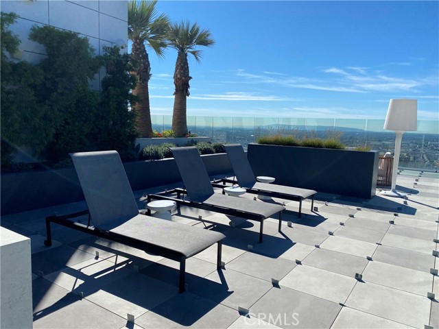 Detail Gallery Image 16 of 27 For 400 S Broadway #1302,  Los Angeles,  CA 90013 - 1 Beds | 1 Baths