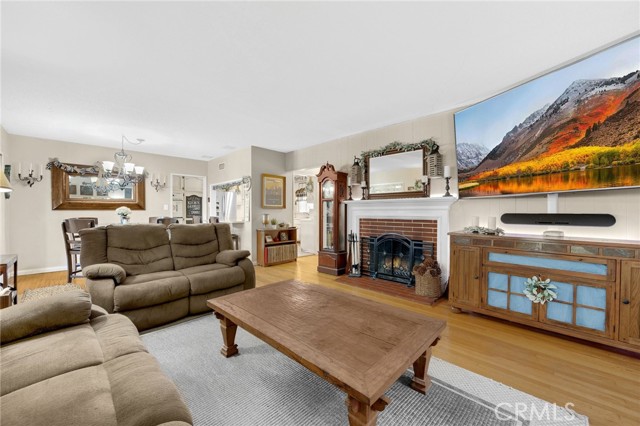 15902 Santa Fe Street, Whittier CA: https://media.crmls.org/medias/b6d602df-3bfd-42c4-950e-f24a6dac66a5.jpg