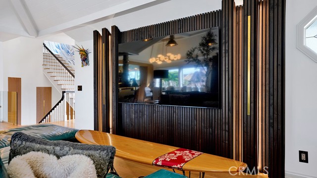 Detail Gallery Image 9 of 71 For 213 Marguerite, Corona Del Mar,  CA 92625 - 3 Beds | 2/1 Baths