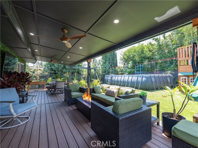 23664 Community Street, West Hills CA: https://media.crmls.org/medias/b6d61031-0fa0-411c-b7d2-ff470f723ad4.jpg