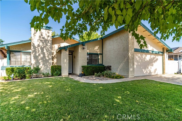 37229 Dalzell Street, Palmdale CA: https://media.crmls.org/medias/b6d65ae9-6250-4a31-a750-3a81df11314d.jpg