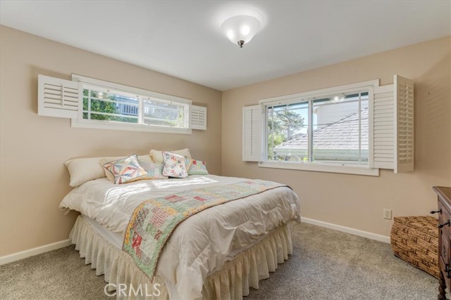 Image 27 of 65 For 550 Plymouth