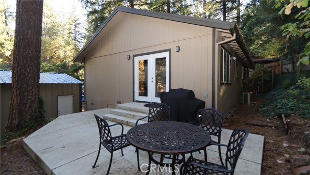 Detail Gallery Image 3 of 21 For 15815 Bottle Rock, Cobb,  CA 95426 - 2 Beds | 1 Baths