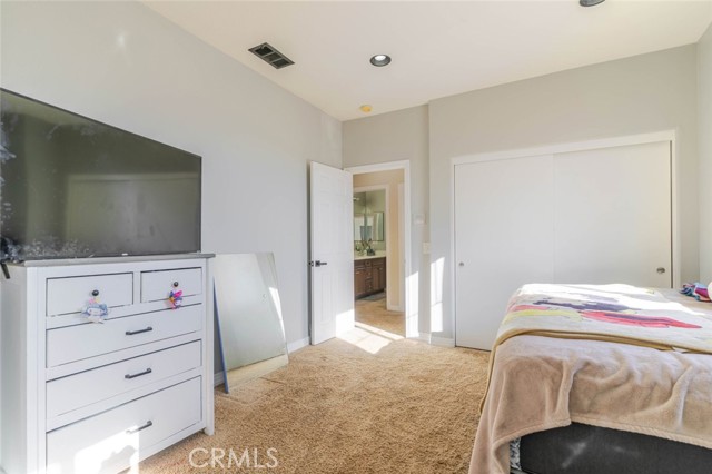 Detail Gallery Image 29 of 41 For 6059 Brentwood Ave, Lancaster,  CA 93536 - 7 Beds | 4 Baths