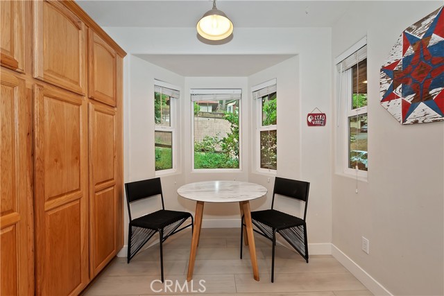 24586 Horst Drive, Crestline CA: https://media.crmls.org/medias/b6d9ce9b-253d-43f3-9a99-48bf66854625.jpg