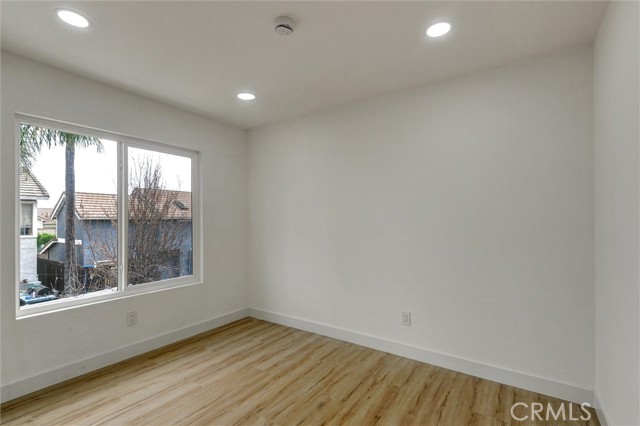 Detail Gallery Image 17 of 28 For 6959 Valatta, Rancho Cucamonga,  CA 91701 - 3 Beds | 2/1 Baths