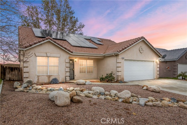 Detail Gallery Image 1 of 1 For 27659 Powell Dr, Highland,  CA 92346 - 4 Beds | 2 Baths