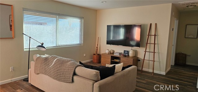 Detail Gallery Image 3 of 6 For 62016 Valley View, Joshua Tree,  CA 92252 - 2 Beds | 2 Baths