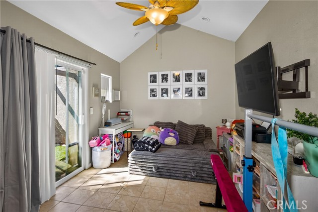 Detail Gallery Image 15 of 22 For 25338 Lawton, Loma Linda,  CA 92354 - 2 Beds | 2 Baths