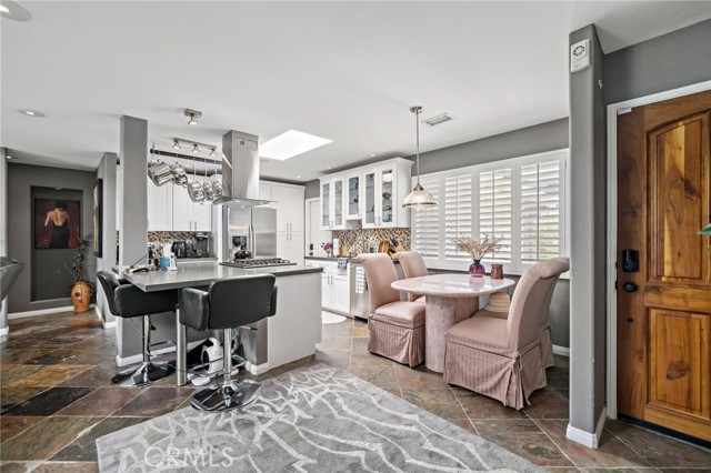 Detail Gallery Image 5 of 47 For 39004 Knoll View Cir, Cathedral City,  CA 92234 - 3 Beds | 3 Baths