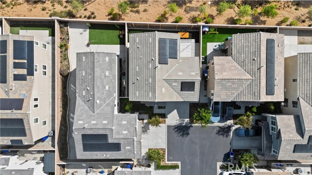 16765 Stags Leap Lane, Fontana CA: https://media.crmls.org/medias/b6dd2438-5f7a-43ec-9b77-c4f333669f6e.jpg