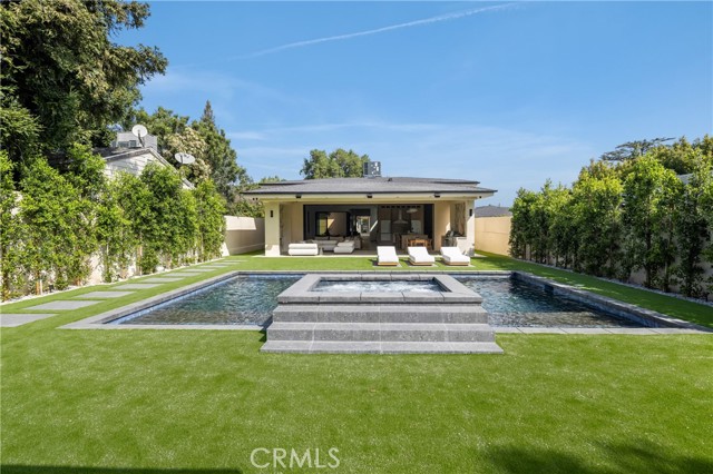 Detail Gallery Image 28 of 72 For 11826 Kling St, Valley Village,  CA 91607 - 6 Beds | 5/1 Baths