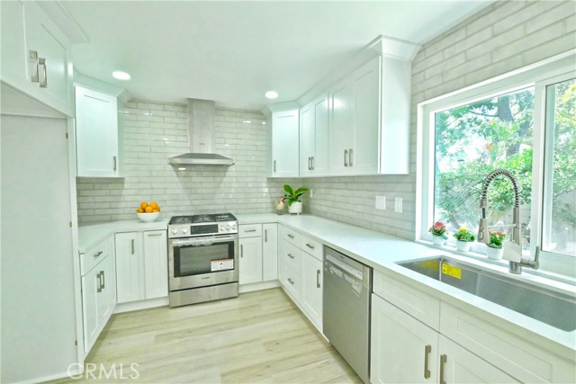 16329 Cherry Fall Lane, Cerritos CA: https://media.crmls.org/medias/b6ddc2e8-2a85-40c9-9b3e-b51a280a1a02.jpg